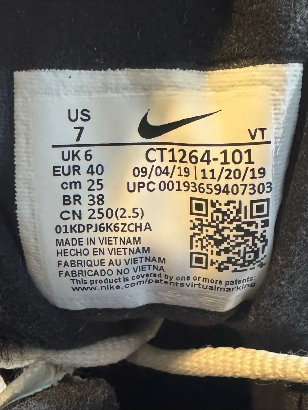 Nike Air Max 270 React Men’s Oreo Sneakers CT1264-101 Size 7